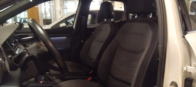 SEAT Arona usata, con Autoradio digitale