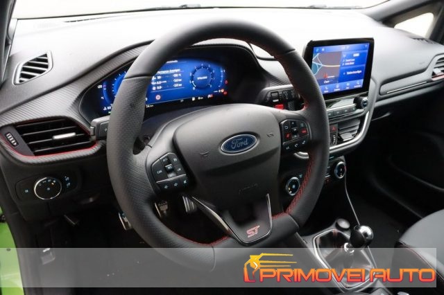 FORD Fiesta usata, con ABS