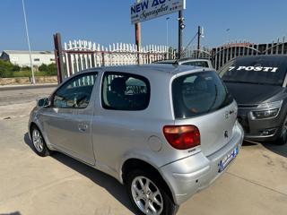 TOYOTA Yaris usata, con Airbag Passeggero