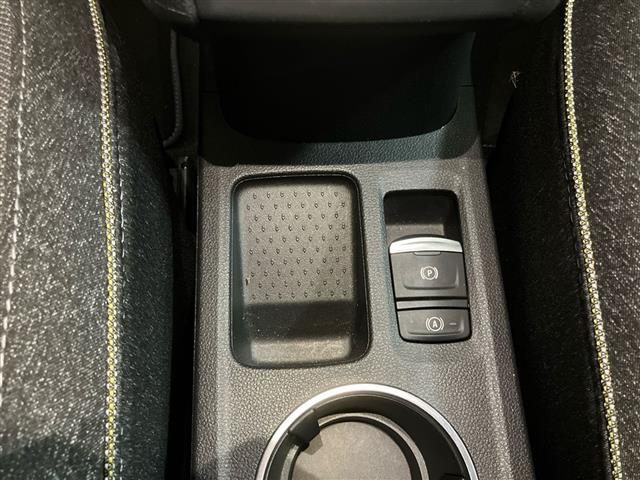 RENAULT Captur usata 23