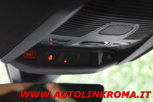 PEUGEOT 3008 usata, con Sensore di luce