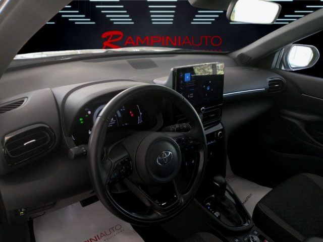 TOYOTA Yaris Cross usata 14