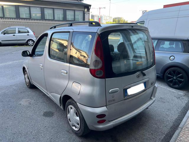 TOYOTA Yaris usata, con Chiusura centralizzata
