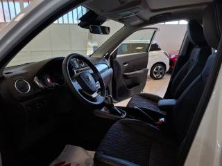 SUZUKI Vitara usata, con Controllo automatico clima