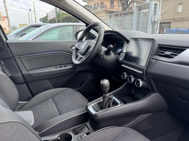 RENAULT Captur usata, con Controllo automatico clima