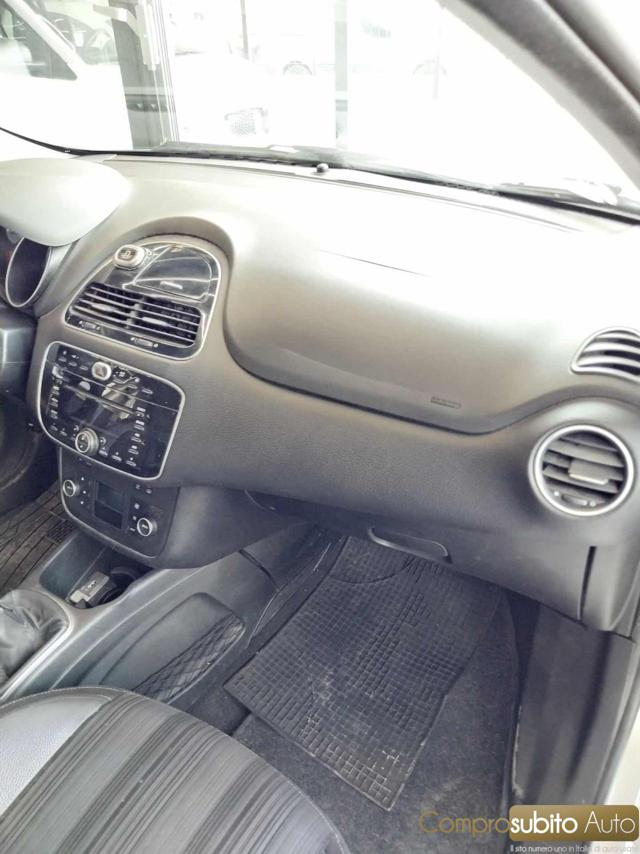 FIAT Punto Evo usata 11