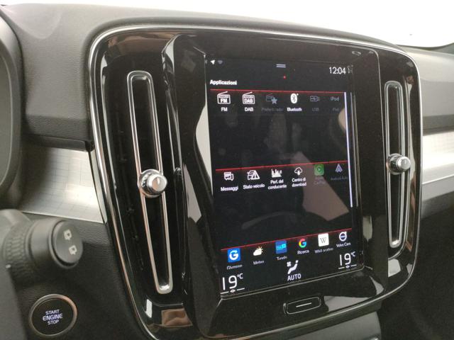 VOLVO XC40 usata, con USB