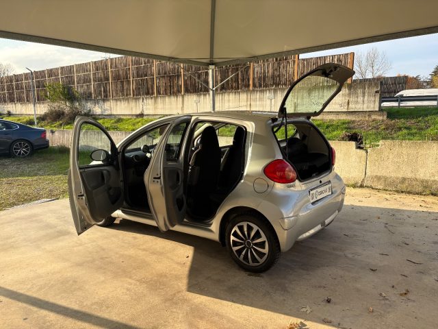 TOYOTA Aygo usata 37