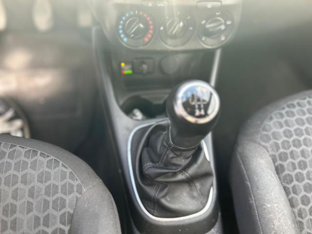 OPEL Corsa usata, con Bluetooth