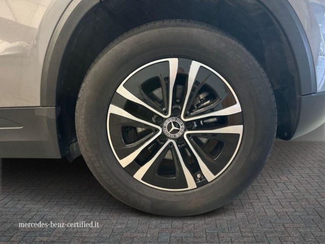MERCEDES-BENZ GLA 180 usata, con Servosterzo