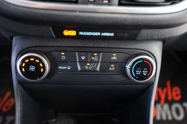 FORD Fiesta usata, con Cruise Control
