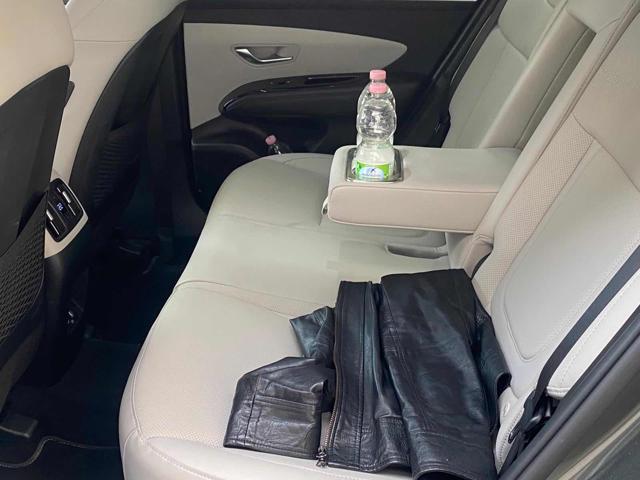 HYUNDAI Tucson usata 10