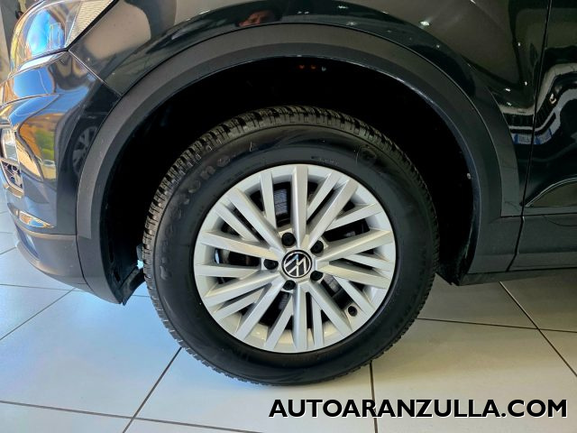 VOLKSWAGEN T-Roc usata, con Autoradio digitale
