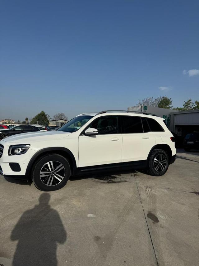 MERCEDES-BENZ GLB 200 usata, con Airbag