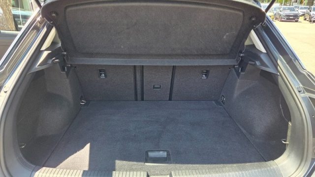VOLKSWAGEN T-Roc usata, con Controllo automatico clima