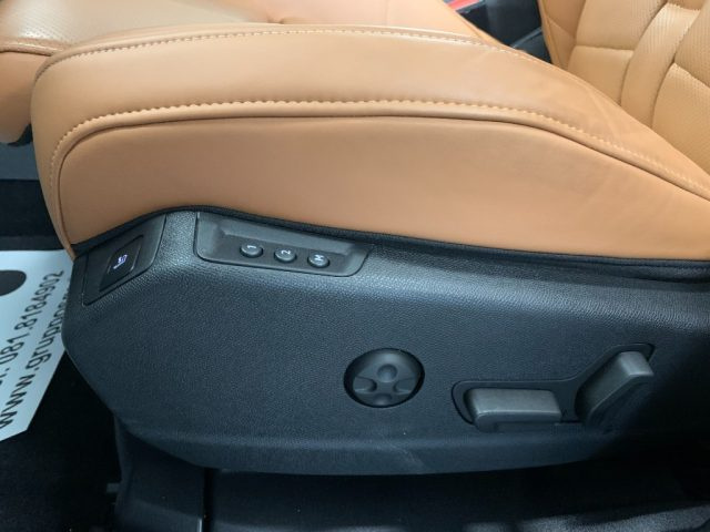 DS AUTOMOBILES DS 7 usata, con Sensori di parcheggio posteriori