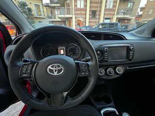 TOYOTA Yaris usata, con Servosterzo