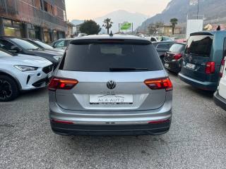 VOLKSWAGEN Tiguan Allspace usata, con Autoradio