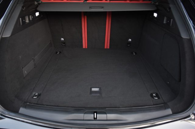 MASERATI Grecale usata, con Sound system