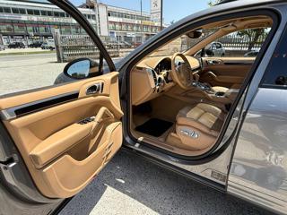 PORSCHE Cayenne usata, con Sensore di luce