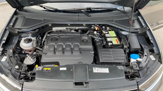 VOLKSWAGEN T-Roc usata, con Touch screen