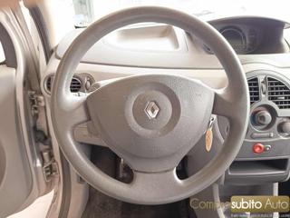 RENAULT Modus usata 12