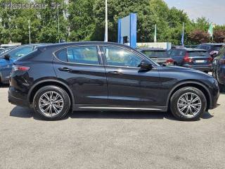 ALFA ROMEO Stelvio usata, con Autoradio