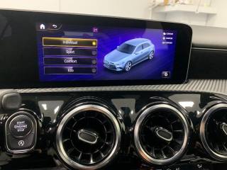 MERCEDES-BENZ A 180 usata, con Volante multifunzione