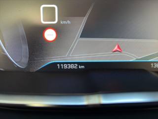 PEUGEOT 3008 usata, con Sistema di navigazione