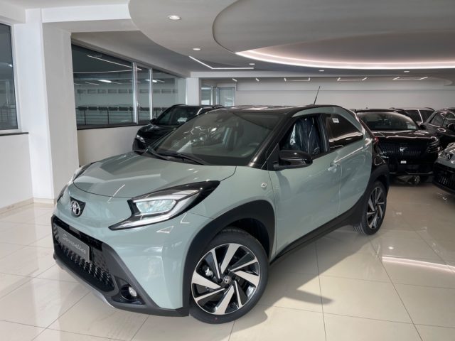 TOYOTA Aygo X usata, con Autoradio digitale