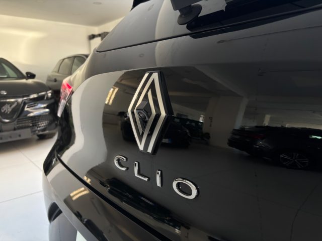 RENAULT Clio usata, con Chiusura centralizzata