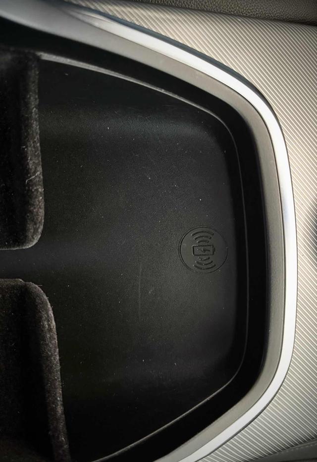 ALFA ROMEO Stelvio usata, con Autoradio digitale