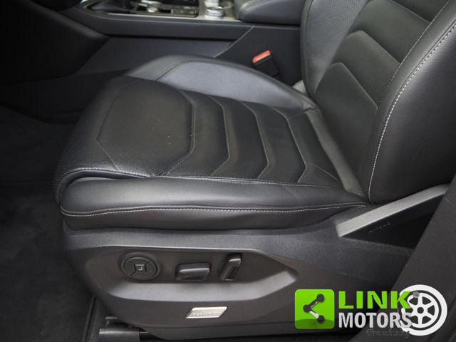 VOLKSWAGEN Touareg usata, con Antifurto