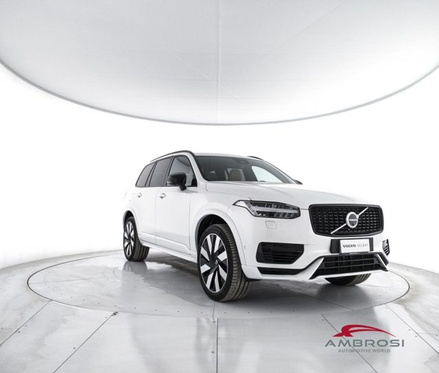VOLVO XC90 usata 1