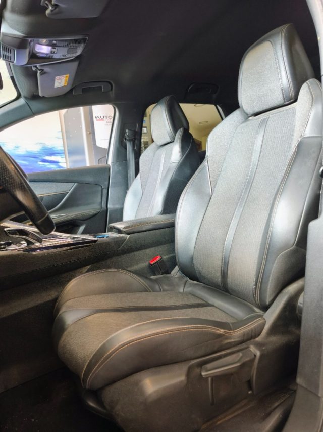 PEUGEOT 3008 usata, con Cronologia tagliandi