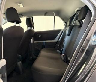 TOYOTA Yaris usata 9