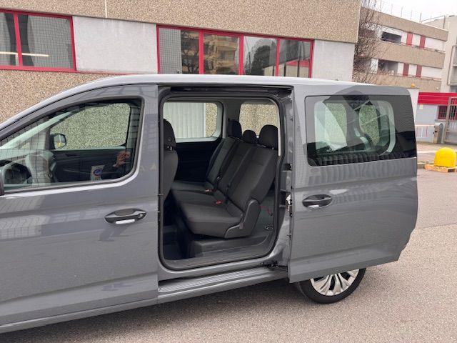 VOLKSWAGEN Caddy usata, con Park Distance Control