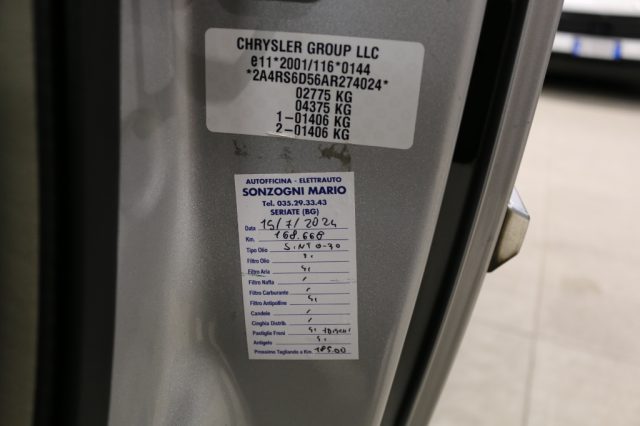 CHRYSLER Grand Voyager usata 28
