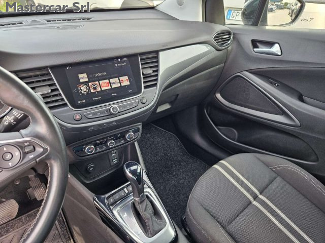 OPEL Crossland usata, con MP3