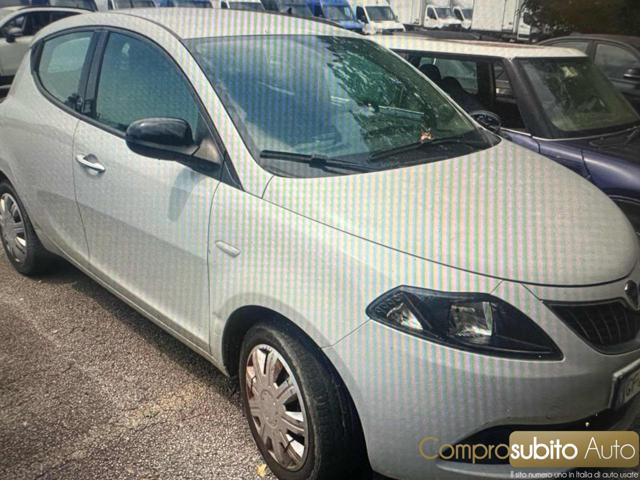 LANCIA Ypsilon usata, con Airbag Passeggero