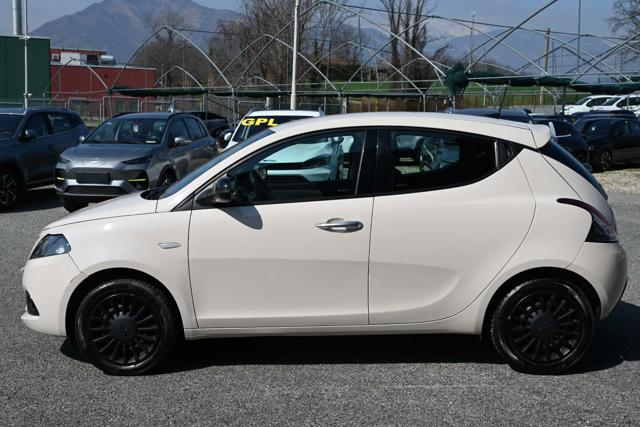 LANCIA Ypsilon usata, con Controllo trazione