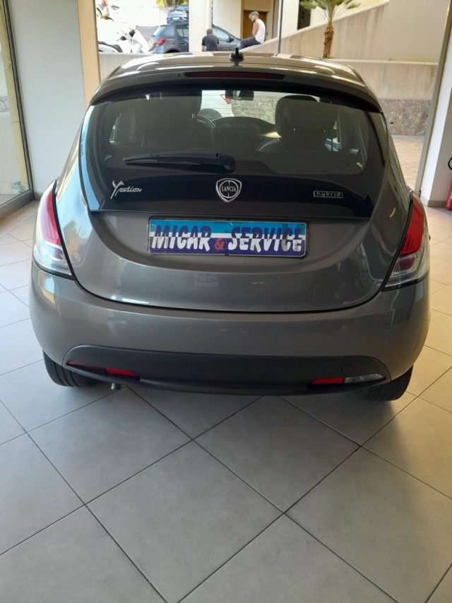 LANCIA Ypsilon usata, con Controllo trazione