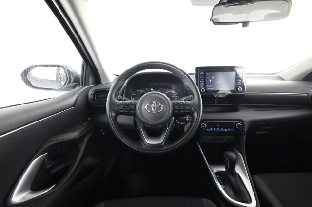 TOYOTA Yaris usata 10