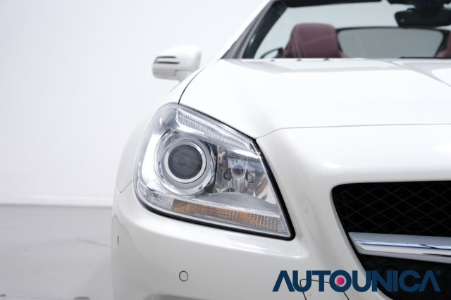 MERCEDES-BENZ SLK 200 usata, con Fendinebbia