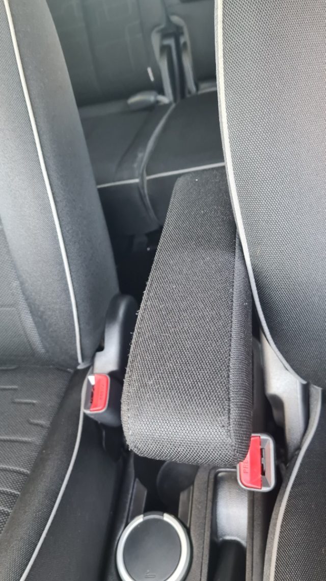 KIA Venga usata, con Airbag testa