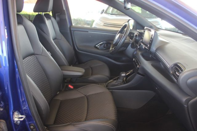 TOYOTA Yaris usata, con Cruise Control