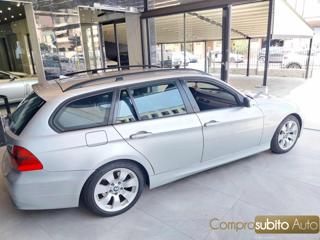 BMW 320 usata, con Sedile posteriore sdoppiato