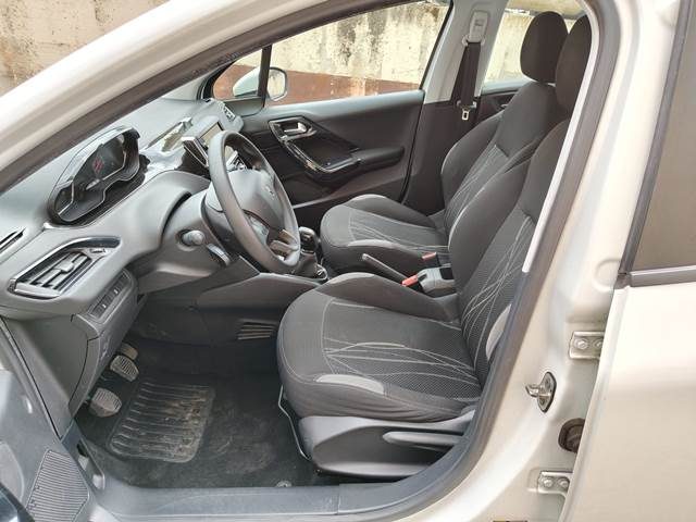 PEUGEOT 208 usata, con Airbag Passeggero