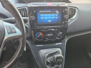 LANCIA Ypsilon usata, con Immobilizzatore elettronico