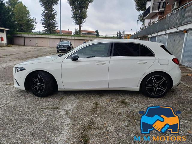 MERCEDES-BENZ A 180 usata, con Chiusura centralizzata